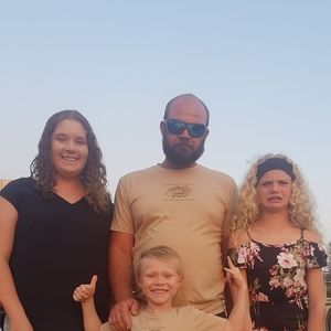 Meet your Posher, Annie